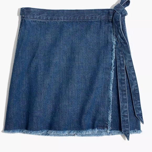 Madewell wrap denim 6 raw hem - Picture 4 of 8